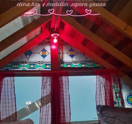 Medellin Other | LA cabaña Rosh Pina, hospedaje