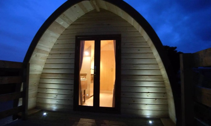 Chamberet House | La Cabane Forestière sleeps 4