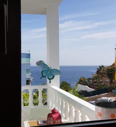 Las Caletillas House | La Calma Guest House - Sea View - Private Spaces 100m Beach