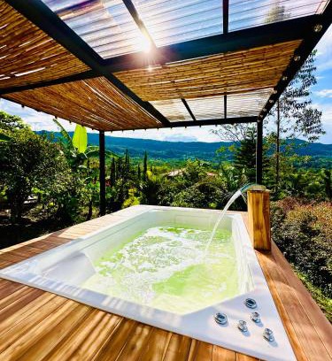 Moniquira House | La Capilla EcoHotel