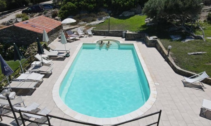 Sassari House | La Chintana A charming villa with pool