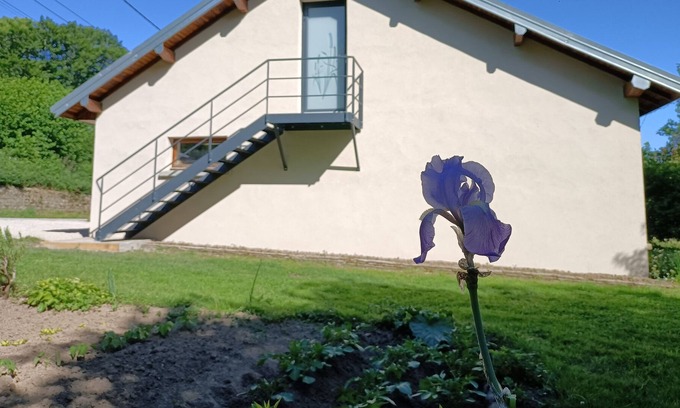 Le Clerjus Apartment | La Clé du Champ in the countryside 5 min adventure farm and fish farming