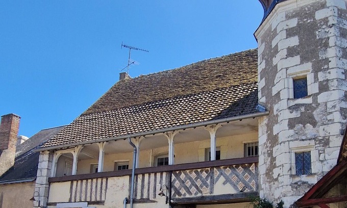 Saint-Dye-sur-Loire House | La Closerie de Chambord Gîte Avec Piscine et SPA