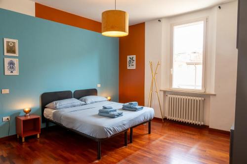 Ravenna Apartment | La corte di Ercole Orario