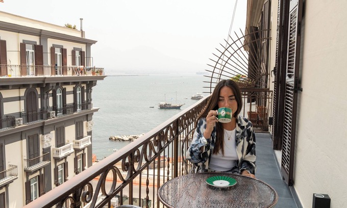 Santa Lucia Bed & Breakfast | La Corte di Partenope Suites