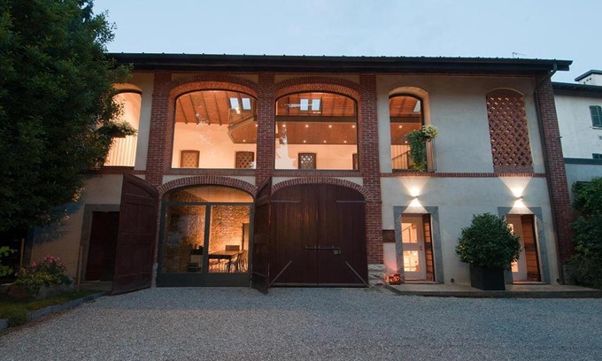 Olgiate Comasco Bed & Breakfast | La Corte e l'Uva