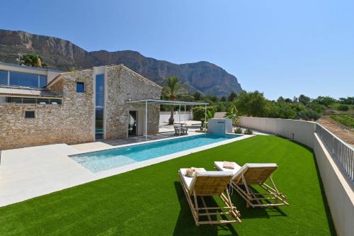 Ermita Villa | La de Ros