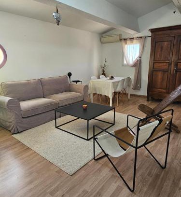 Saint-Pantaleon-les-Vignes House | La Maison de Léonie 26