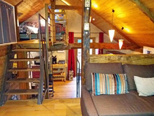 Clayes House | La Maison du Haut Plessix