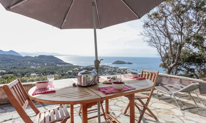 Porticciolo House | La Maison Ronde - Villa de caractère vue mer et montagne - Centuri
