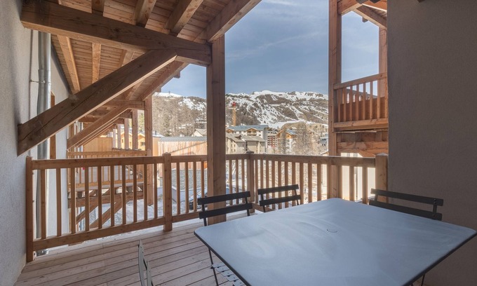 Les Claux Apartment | La Maya - Appt vue montagne