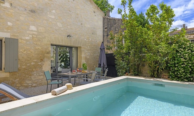 Maussane House | La Petite Maussanaise house-swimming pool