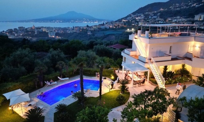 Vico Equense Villa | La Quiete, Exclusive Villa with private pool and Jacuzzi