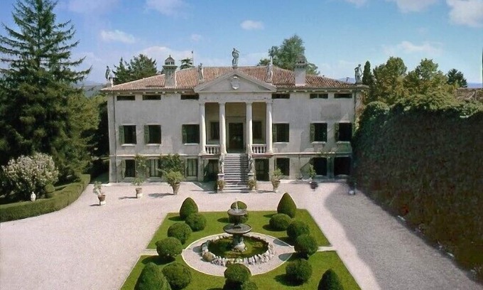 Gargagnago di Valpolicella Villa | LA SERENELLA West Wing, 16th Century Palladian Villa in Valpolicella