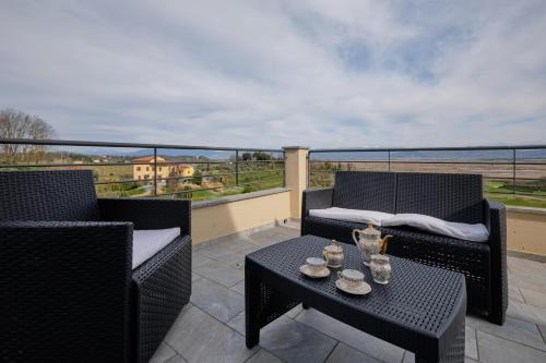 Massarella House | La terrazza del Bimbo