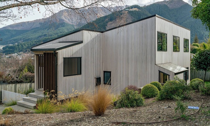 Queenstown City Centre Cottage | Lake and Mountain Views - Central Queenstown