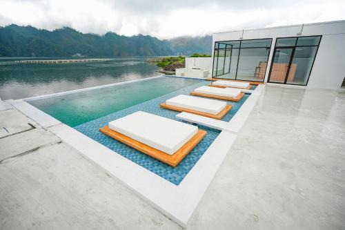 Toya Bungkah Hotel | Lake Batur Villa