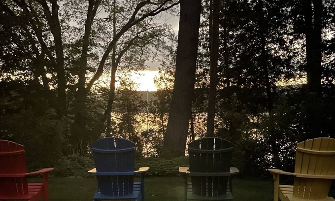 Vergennes Cottage | Lake Champlain / Adirondack Mtn Waterfront Cottage next to Basin Harbor Club