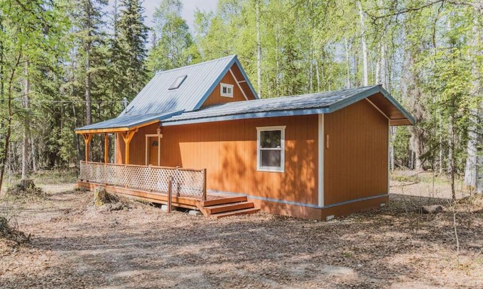 Harding-Birch Lakes Apartment | Lake Chateau's Private Cabin