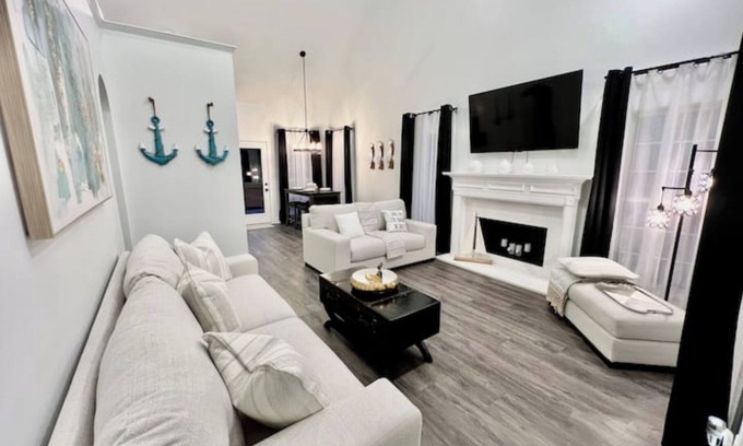 Gainesville House | Lake Lanier House 2