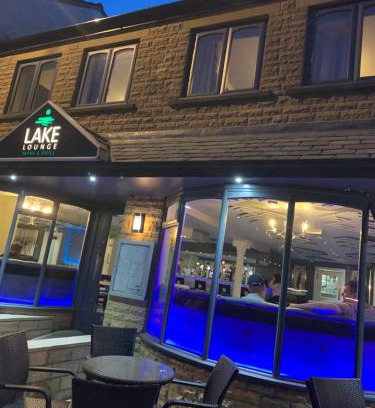 Littleborough Hotel | Lake Lounge Rooms