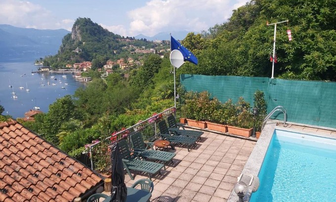Castelveccana House | Lake Maggiore - Elegant House with Lake View and Private Pool