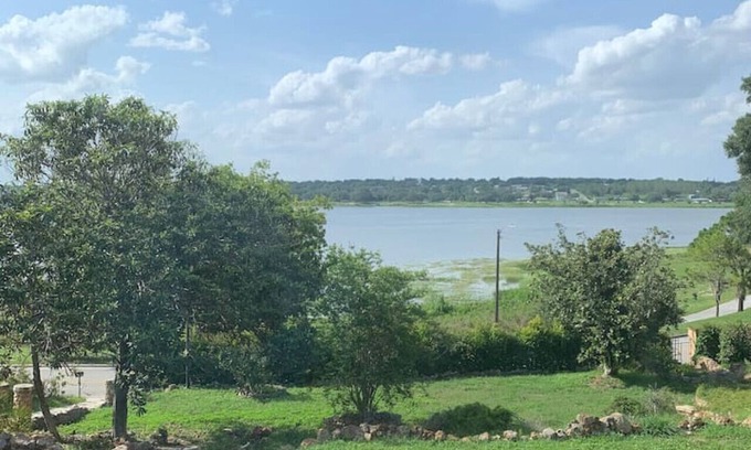 Lake Wales Apartment | Lake View Gardens Private Balcony Suite Legoland