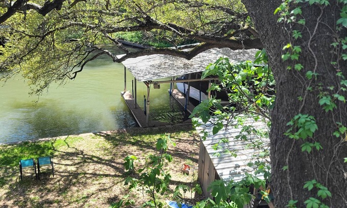 Westview On Lake Austin Condo | Lakeside Condo for Fun, Business , Getaway, Fishing and Boating