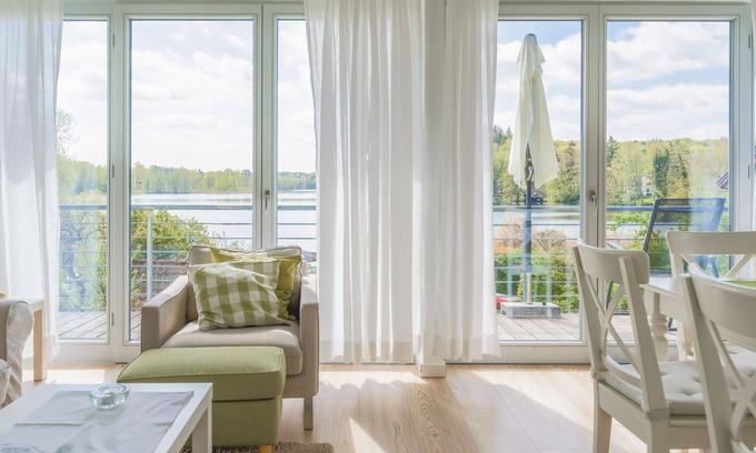 Kogel Apartment | Lakeview 2 Lake Salem child-friendly bathing lake W LAN