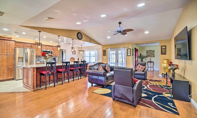 Highland House | Lanai, Pool & Gas Grill: Sebring Retreat!