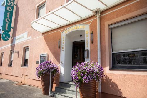 Grimlinghausen Hotel | Landhaus Hotel Neuss