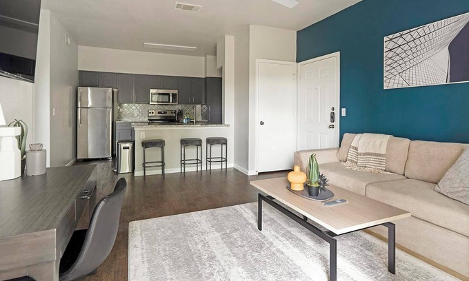 San Antonio Apartment | Landing | Amazing 1BD, Clubhouse, Pool
