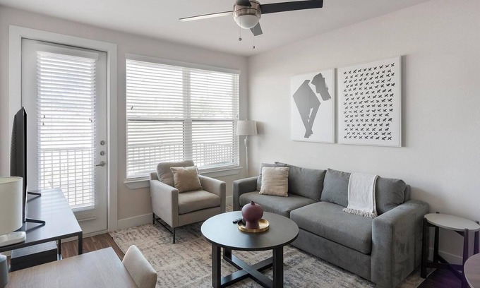 Wetmore Apartment | Landing | Amazing 2BD, Pool, Clubhouse