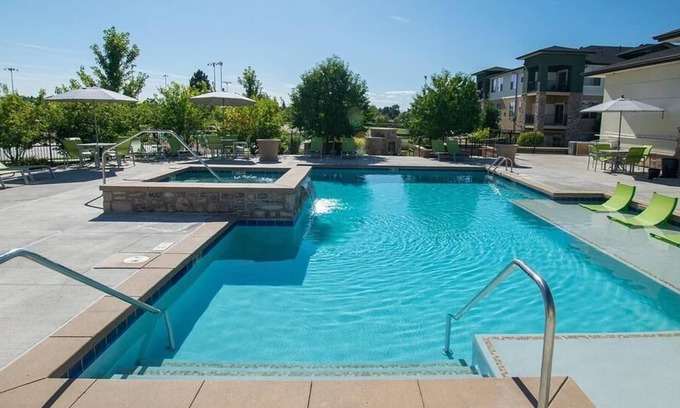 Tollgate Overlook Apartment | Landing at Arterra Place Apartments - 1 Bedroom in Tollgate Overlook