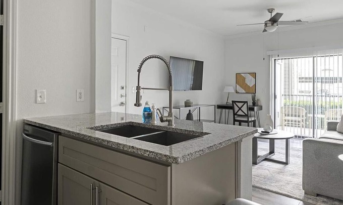 Austin Apartment | Landing at Cortland South Park Terraces - 1 Bedroom in Southpark Meadows