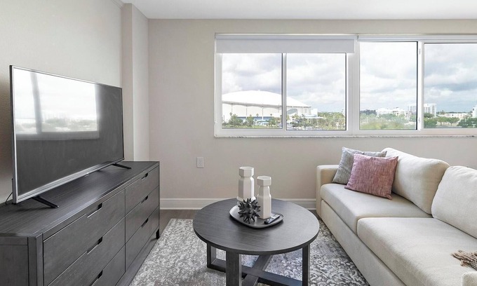 St. Petersburg Apartment | Landing at The Wayland - Studio in Downtown St.