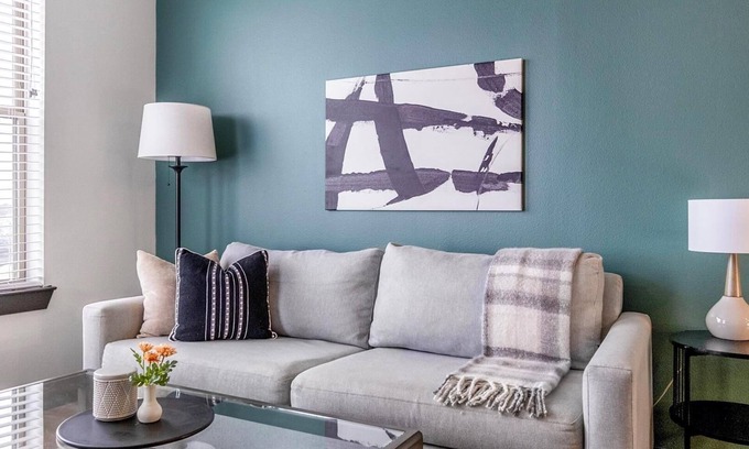 Buda Apartment | Landing | Chic 1BD in Brooks Crossing