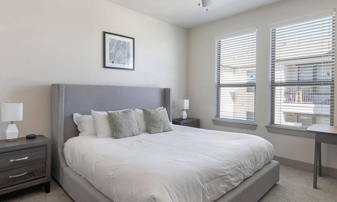 Manor Apartment | Landing | Chic 2BD, Gym, Courtyard