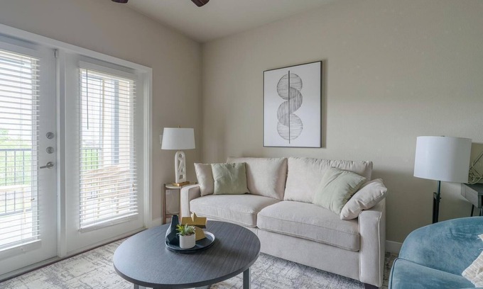 Katy Apartment | Landing | Incredible 1BD, Courtyard, Gym