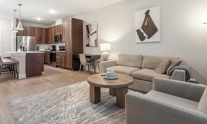 Seguin Apartment | Landing | Spectacular 1BD, Pool, Gym