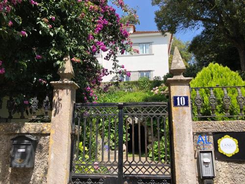 Sintra Bed & Breakfast | Lanui Vintage Guest House