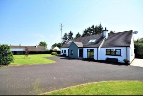 Limavady House | Larch Chalet
