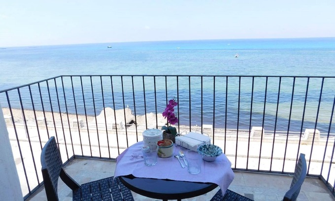 Trapani City Centre Apartment | Large apartment for exclusive use on the sea