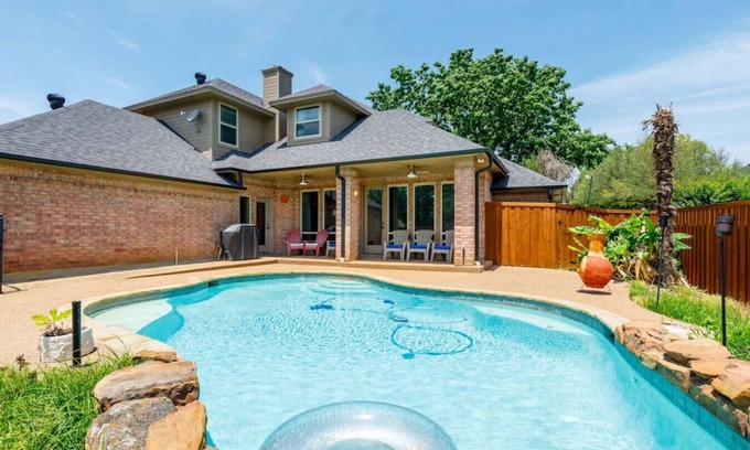 Keller Apartment | Large Executive Family Home with Pool near DFW Airport