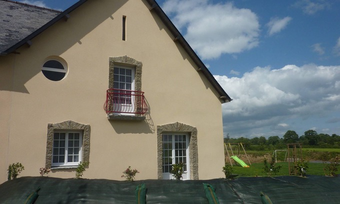 La Luzerne Cottage | LARGE GITE WITH A VAST STAY IN THE CAMPAIGN SAINT-LO