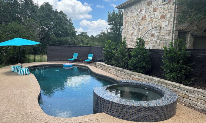 East Oak Hill House | Large House with Stunning Pool on Austin Greenbelt Preserve
