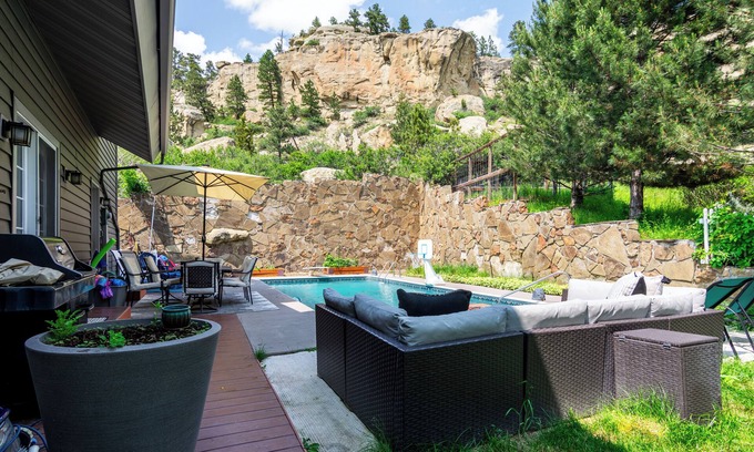Rimrock House | Large Luxury & Private 5BDRM & Heated Pool