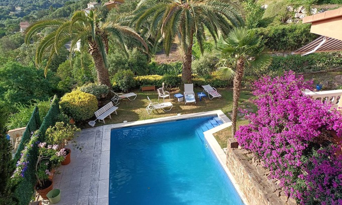 Rio d'Oro Villa | Large villa with sea view, private pool, close to beaches and shops