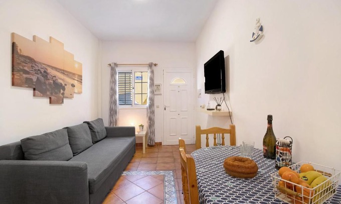 Las Arenas Apartment | Las Arenas bajo