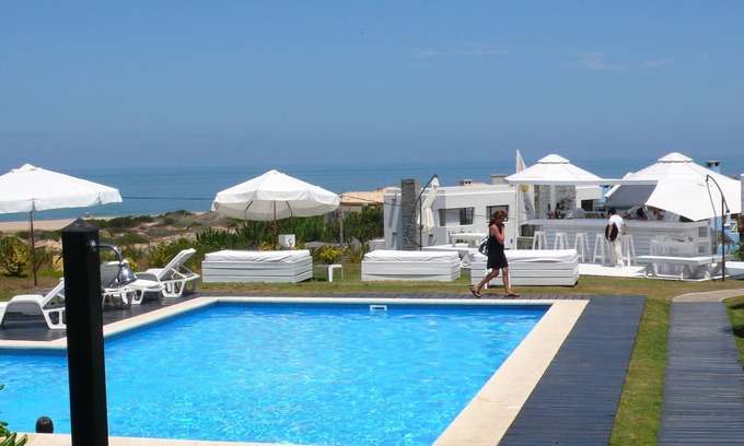 La Barra Hotel | Las Olas Resort